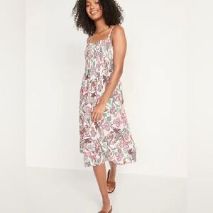 Old Navy floral smocked cami dress NWT